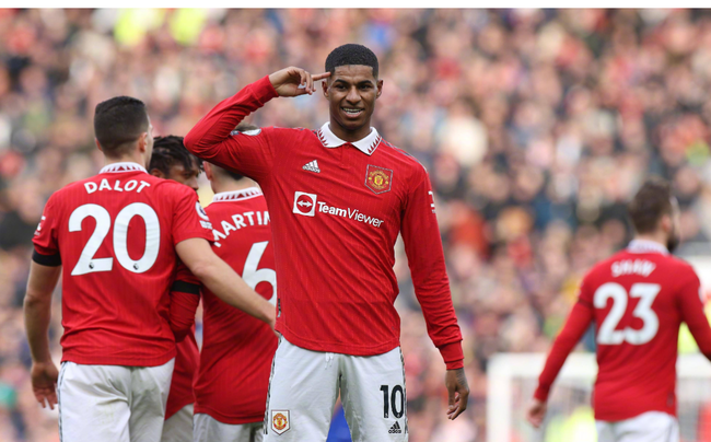 泰山队在本 泰山队在本